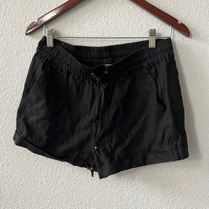 NWT - New With Tags - Love Tree - Black Linen Shorts - Size Large
